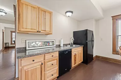 424 Huron Street, South Haven, MI 49090 - Photo 20