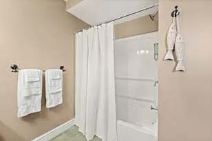 424 Huron St, South Haven, MI 49090 - Photo 34