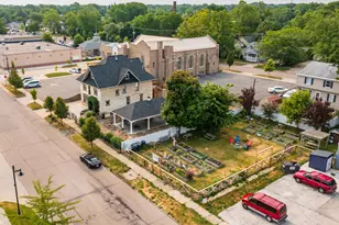 424 Huron St, South Haven, MI 49090 - Photo 70