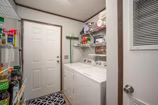 183 Flicker St, Rochester Hills, MI 48309 - Photo 10