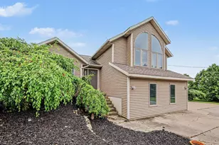 15530 Snauble Ave NE, Cedar Springs, MI 49319 - Photo 4