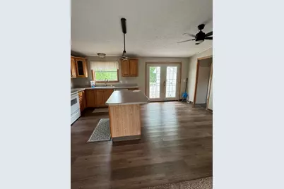 818 Raisin River Road, Three Rivers, MI 49093 - Photo 4
