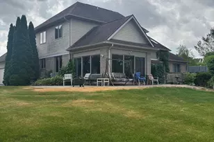 9216 Mirage Lake Dr, Milan, MI 48160 - Photo 16