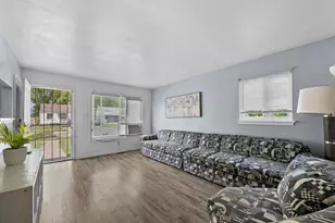 10028 Stahelin Ave, Detroit, MI 48228 - Photo 6