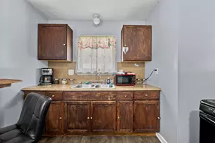 10028 Stahelin Ave, Detroit, MI 48228 - Photo 10
