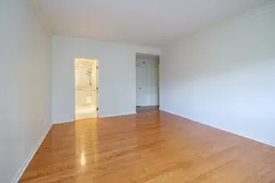 4040 Greenleaf Cir, Kalamazoo, MI 49008 - Photo 14