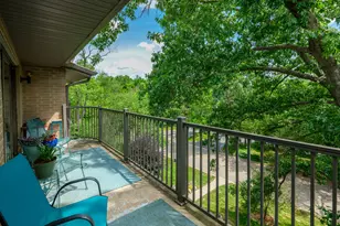 4040 Greenleaf Cir, Kalamazoo, MI 49008 - Photo 22