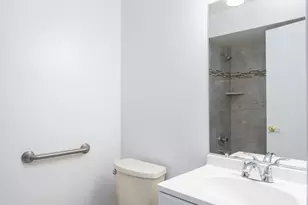 35907 Fierimonte Dr, Clinton Twp, MI 48035 - Photo 10