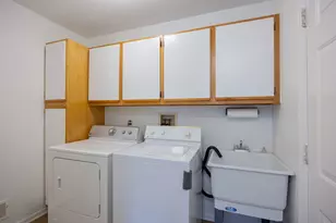 35907 Fierimonte Dr, Clinton Twp, MI 48035 - Photo 18