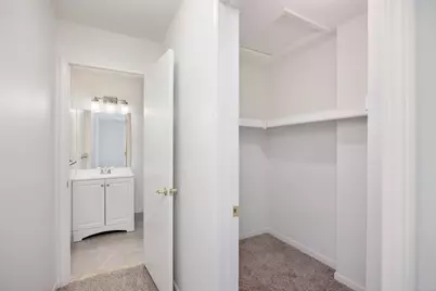35907 Fierimonte Drive, Clinton Twp, MI 48035 - Photo 16