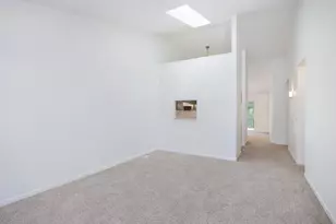 35907 Fierimonte Dr, Clinton Twp, MI 48035 - Photo 4