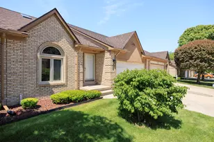 35907 Fierimonte Dr, Clinton Twp, MI 48035 - Photo 32