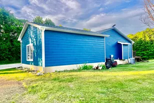 4491 N Waldron Rd, North Adams, MI 49262 - Photo 6