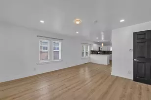 21004 Reimanville Ave, Ferndale, MI 48220 - Photo 6