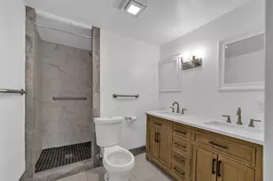 21004 Reimanville Ave, Ferndale, MI 48220 - Photo 16