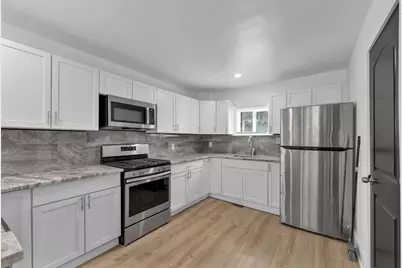 21004 Reimanville Avenue, Ferndale, MI 48220 - Photo 12