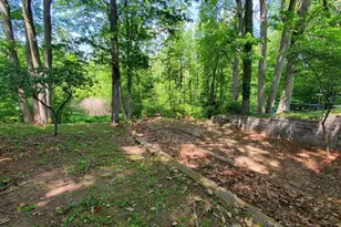 14261 Essenburg Dr, Holland, MI 49424 - Photo 2