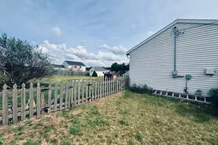 6097 S Johnson Rd, Greenville, MI 48838 - Photo 20