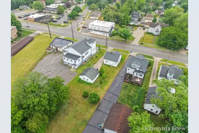2453 Byron Center Avenue SW, Wyoming, MI 49519 - Photo 22