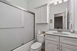 1563 Prairie Dr, Saint Joseph, MI 49085 - Photo 16