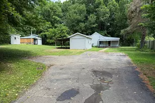 3406 W Shore Dr, Battle Creek, MI 49017 - Photo 18