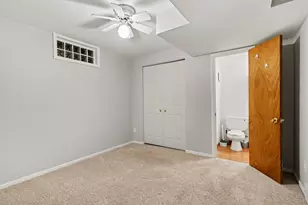 6686 N Sprinkle Rd, Kalamazoo, MI 49004 - Photo 24