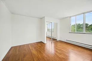 1050 Wall St, Ann Arbor, MI 48105 - Photo 14