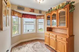 10426 Dutch Settlement Rd, Marcellus, MI 49067 - Photo 18