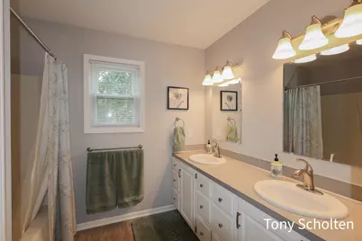 7537 Woodside Drive, Hudsonville, MI 49426 - Photo 20