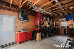 7537 Woodside Dr, Hudsonville, MI 49426 - Photo 34