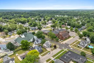 404 S Bridge St, Belding, MI 48809 - Photo 34