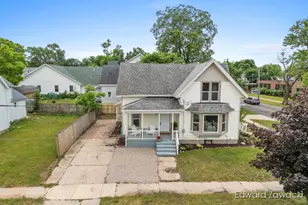 404 S Bridge St, Belding, MI 48809 - Photo 28