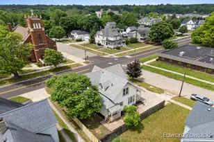 404 S Bridge St, Belding, MI 48809 - Photo 32