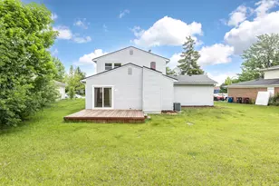 2240 Steeplechase Dr, Ann Arbor, MI 48103 - Photo 4