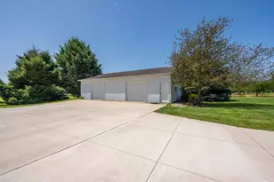 31401 Middle Crossing Rd, Dowagiac, MI 49047 - Photo 12