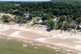 55 S Lighthouse Dr, Mears, MI 49436 - Photo 12