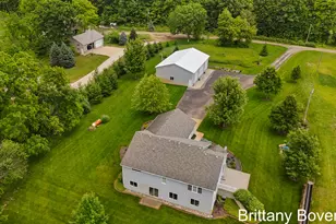 9875 Kateri Way Dr SE, Caledonia, MI 49316 - Photo 44