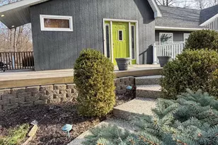 1372 Cramton Ave NE, Ada, MI 49301 - Photo 4