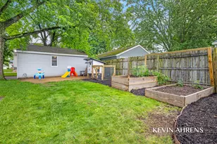 3610 Crystal St SW, Grandville, MI 49418 - Photo 38