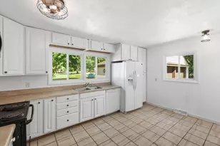 310 N John St, Decatur, MI 49045 - Photo 10