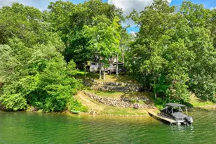 192 Eastshore Dr, Jerome, MI 49249 - Photo 2