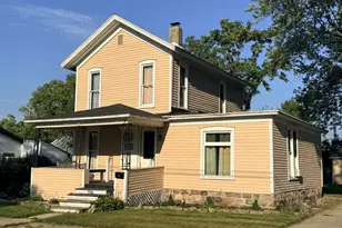 711 Maple St, Three Rivers, MI 49093 - Photo 1