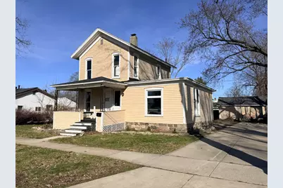 711 Maple Street, Three Rivers, MI 49093 - Photo 1