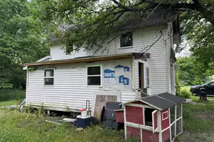 538 Hamblin Ave W, Battle Creek, MI 49037 - Photo 2