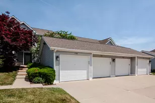 1704 Weatherstone Dr, Ann Arbor, MI 48108 - Photo 2