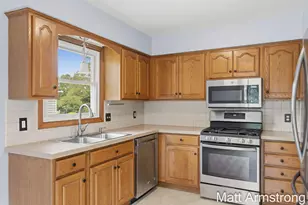 1185 52nd St SE, Kentwood, MI 49508 - Photo 8