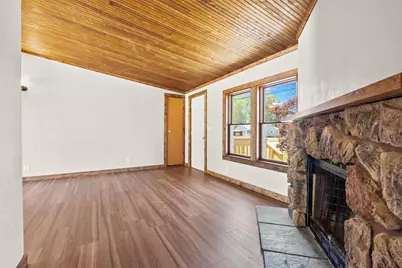 529 Riverside Drive, Battle Creek, MI 49015 - Photo 6