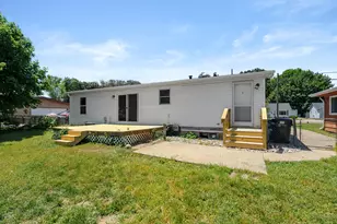 529 Riverside Dr, Battle Creek, MI 49015 - Photo 28