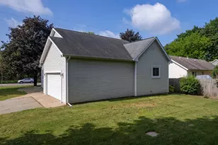 5976 Grand Traverse Ln, Portage, MI 49024 - Photo 24