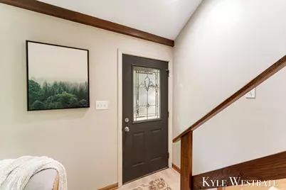 15594 Ritchie Avenue NE, Cedar Springs, MI 49319 - Photo 4